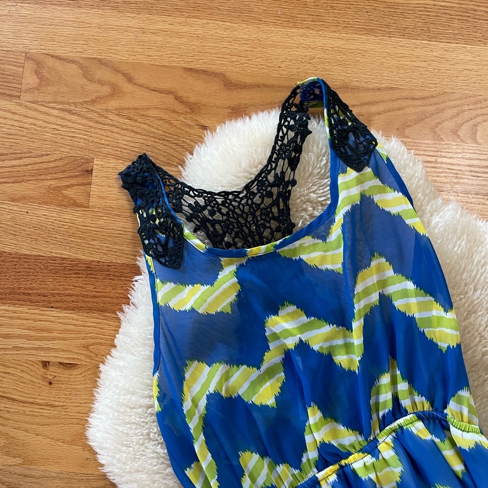 Event High-Low racer back dress - Picture 7 of 7